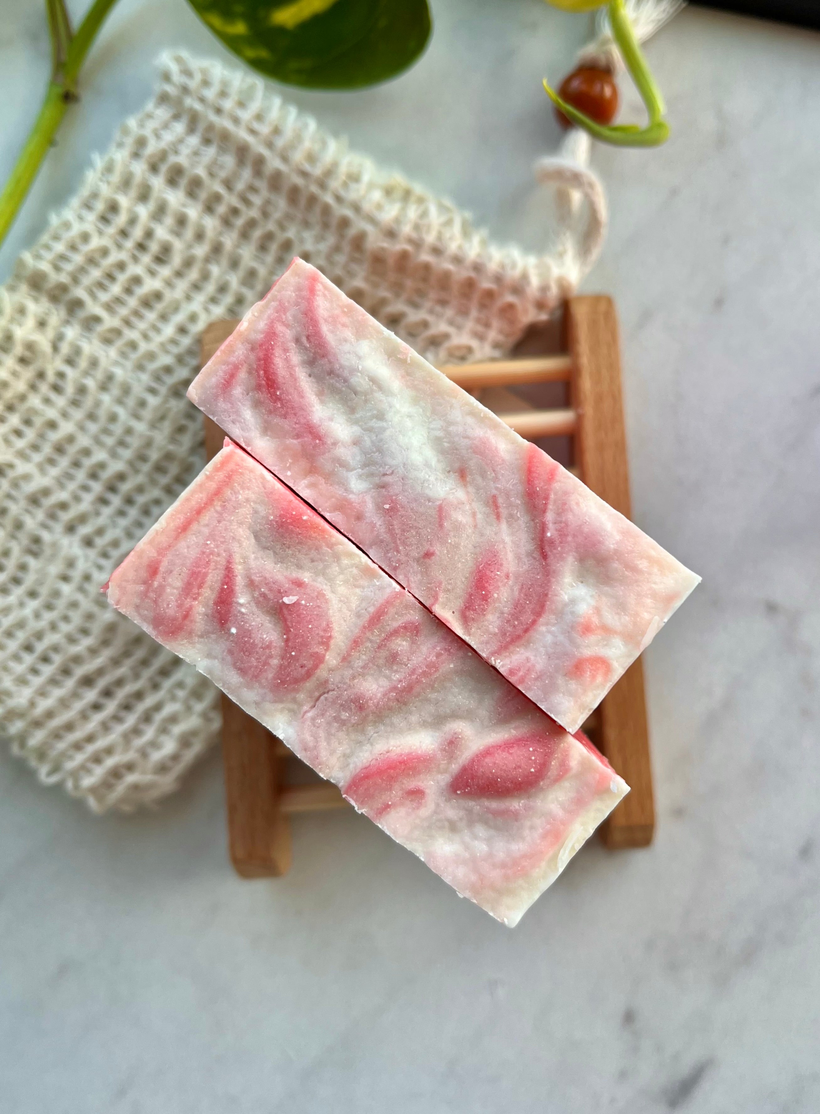 Xmas Kiss - Handmade Bar Soap
