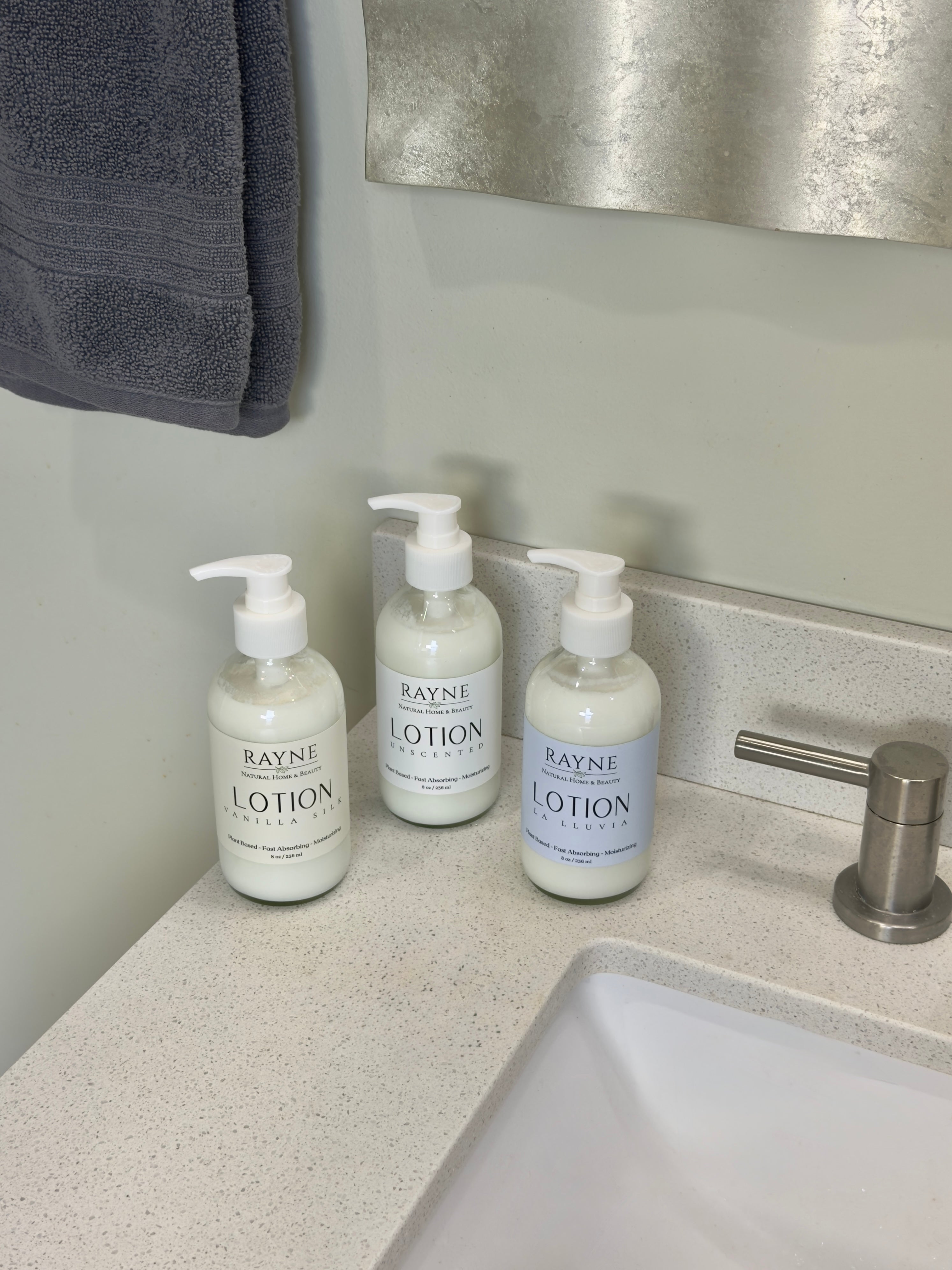 Vanilla Silk Moisturizing Body Lotion - Creamy Vanilla & Sandalwood