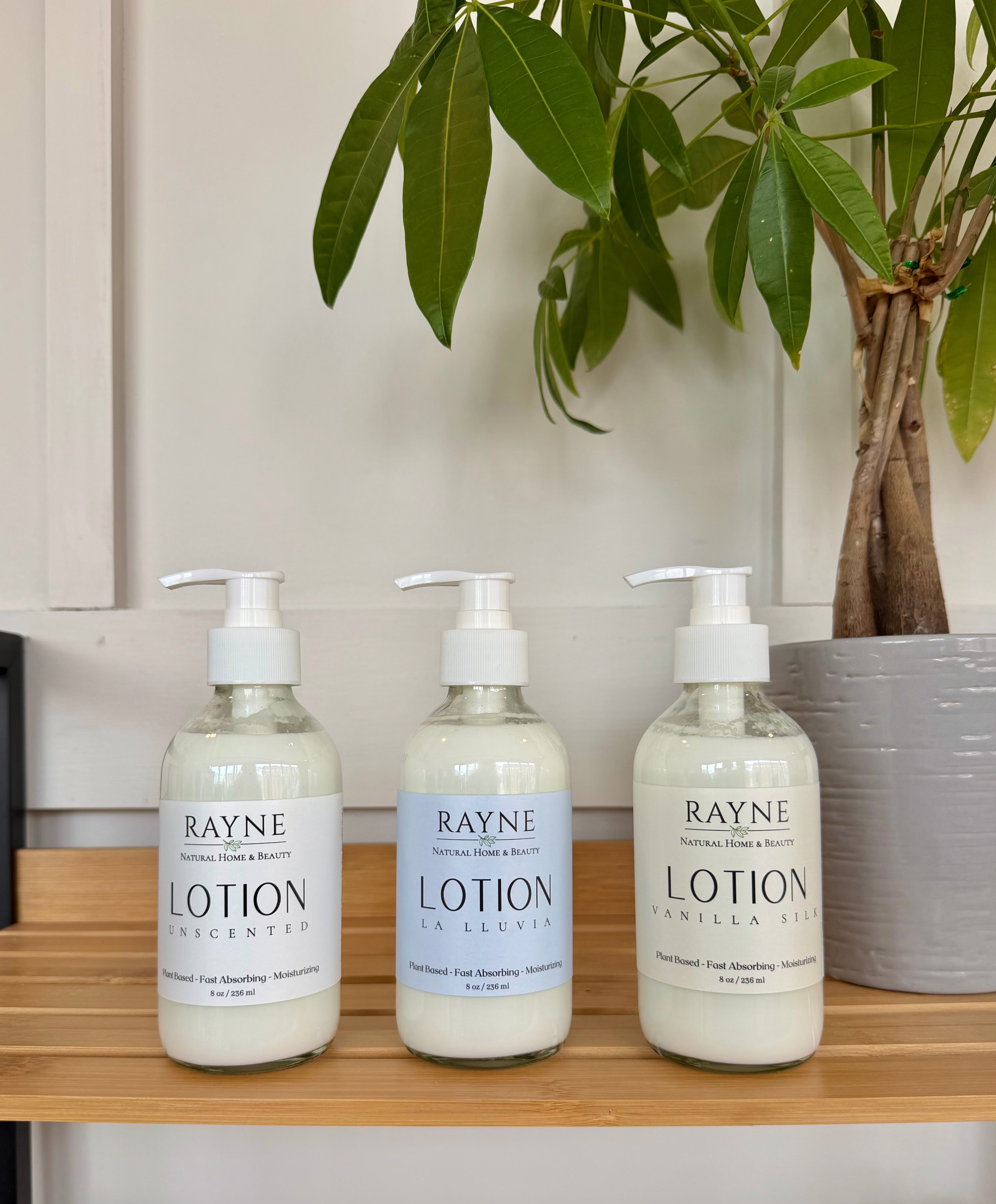 Vanilla Silk Moisturizing Body Lotion - Creamy Vanilla & Sandalwood