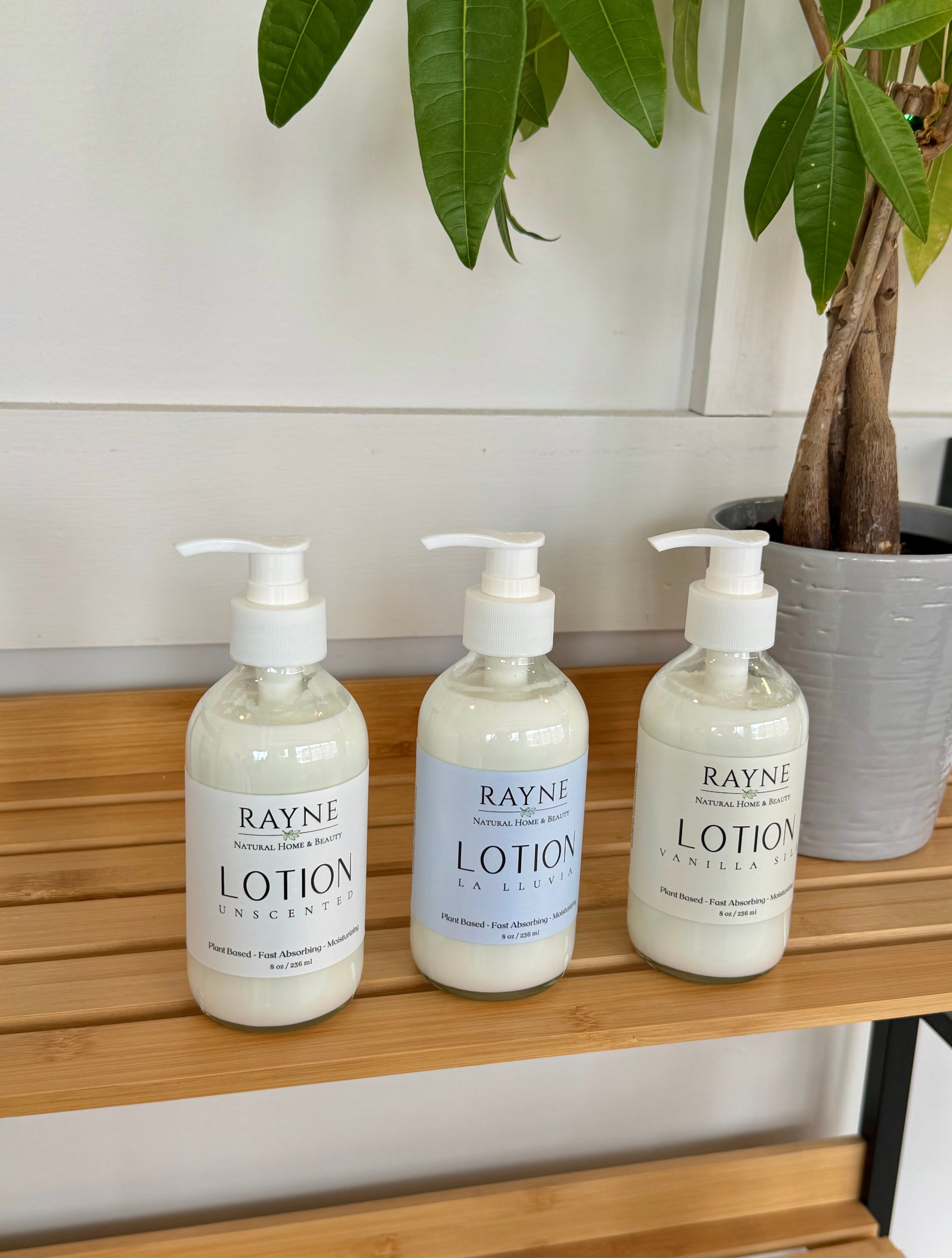 Vanilla Silk Moisturizing Body Lotion - Creamy Vanilla & Sandalwood